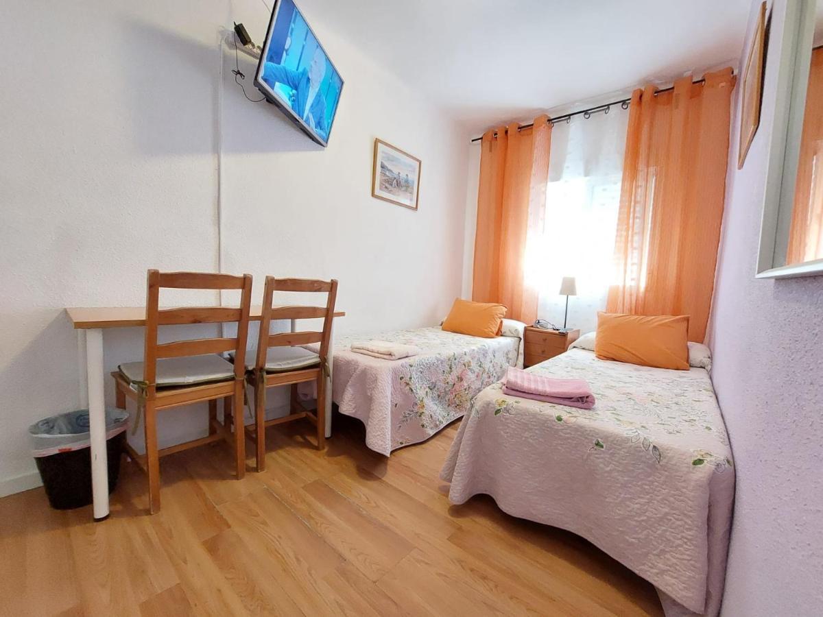 Homestay Olivos Madrid Eksteriør bilde
